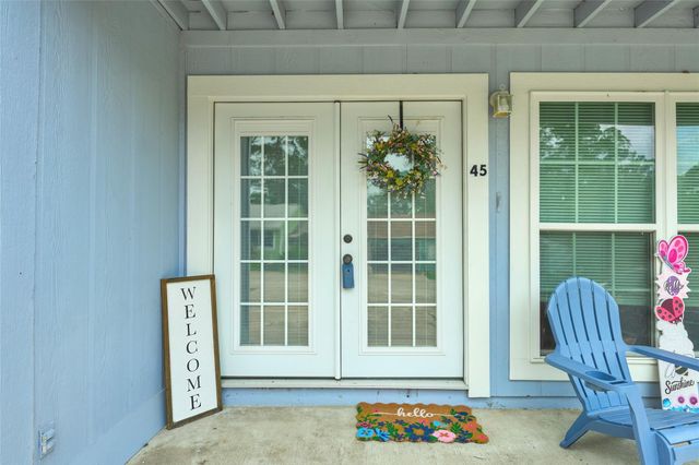 45 Harbour Row Drive, Coldspring, TX 77331