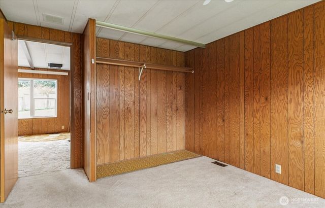 801 Walker Avenue, Oak Harbor, WA 98277