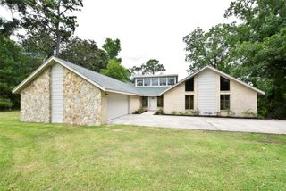 73 County Road 417, Dayton, TX 77535