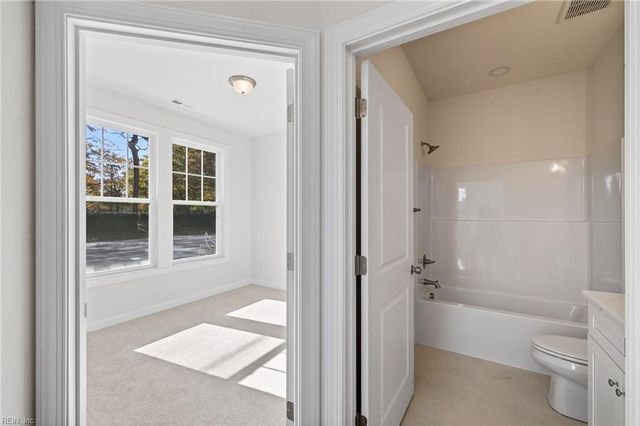 639 22nd ST A, Virginia Beach, VA 23451