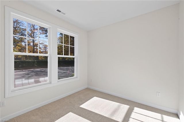 639 22nd ST A, Virginia Beach, VA 23451