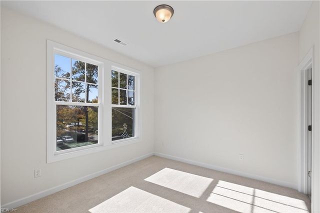 639 22nd ST A, Virginia Beach, VA 23451