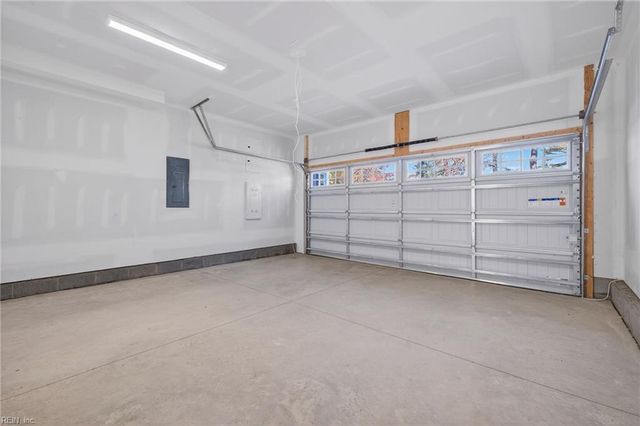 639 22nd ST A, Virginia Beach, VA 23451