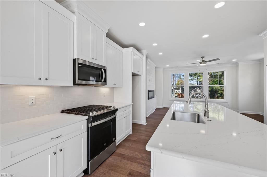 639 22nd ST A, Virginia Beach, VA 23451