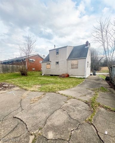 452 W Earle Avenue, Youngstown, OH 44511