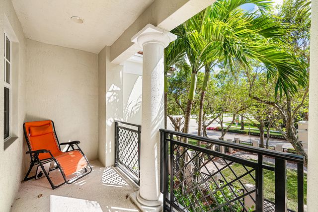 704 NW 83rd Place, Boca Raton, FL 33487