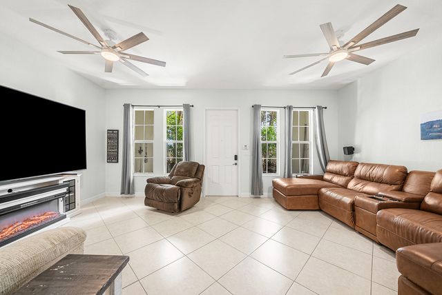704 NW 83rd Place, Boca Raton, FL 33487