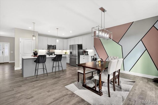 616 Walnut Woods Street, St Charles, MO 63301