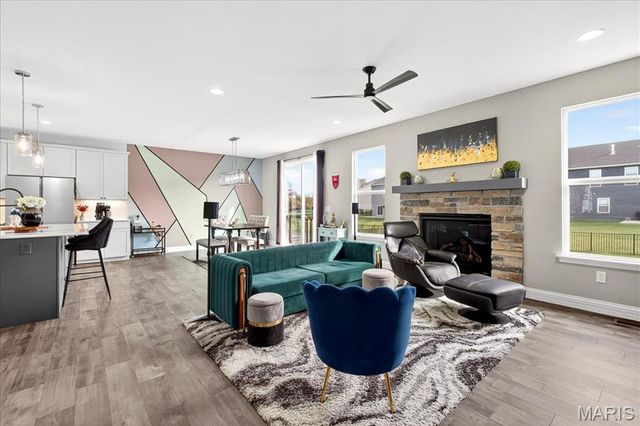 616 Walnut Woods Street, St Charles, MO 63301