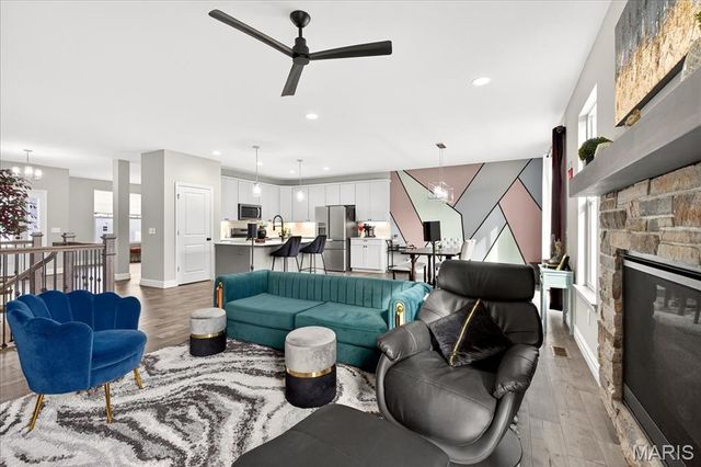 616 Walnut Woods Street, St Charles, MO 63301