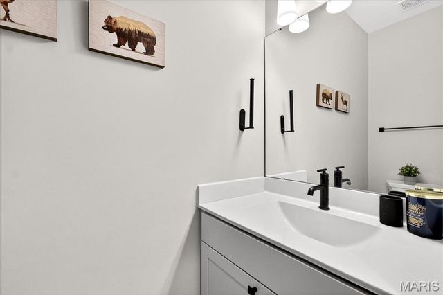 616 Walnut Woods Street, St Charles, MO 63301