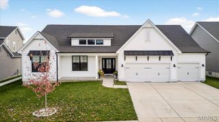 616 Walnut Woods Street, St Charles, MO 63301