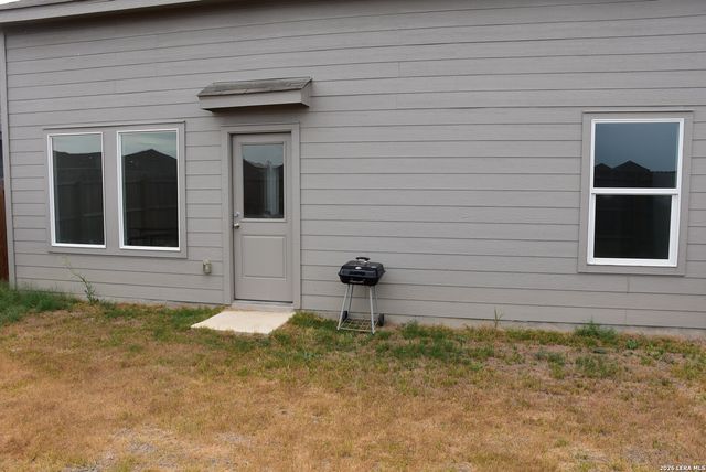 1815 Musk Rose, St Hedwig, TX 78015