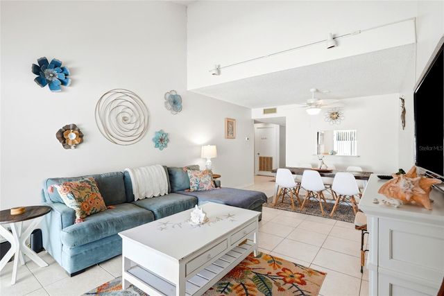 2062 SUNSET POINT ROAD 64, Clearwater, FL 33765