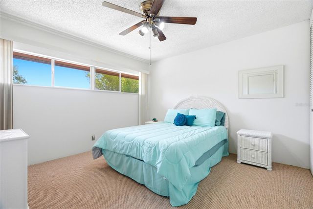 2062 SUNSET POINT ROAD 64, Clearwater, FL 33765