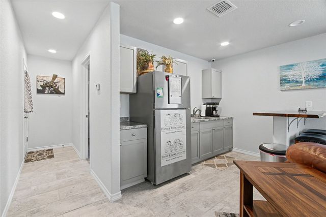 3907 Del Rio Court, Granbury, TX 76049