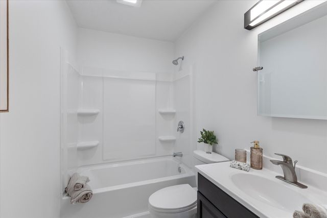 308 ARNOLD Avenue, Council Bluffs, IA 51503