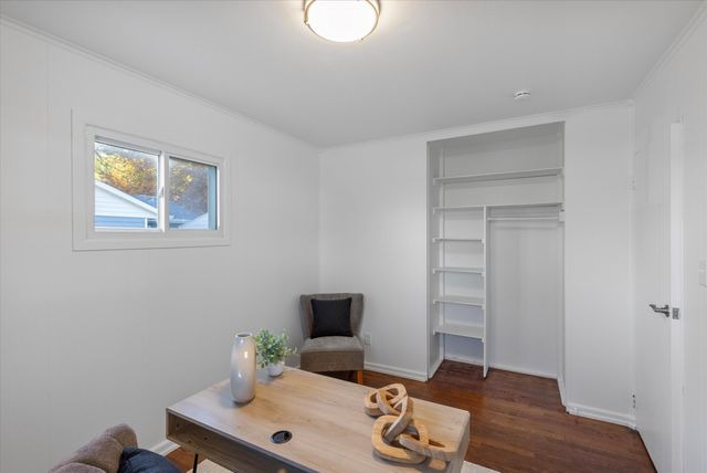 308 ARNOLD Avenue, Council Bluffs, IA 51503