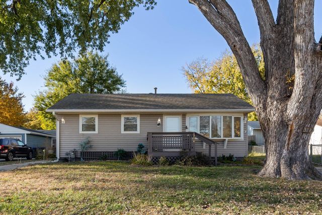 308 ARNOLD Avenue, Council Bluffs, IA 51503
