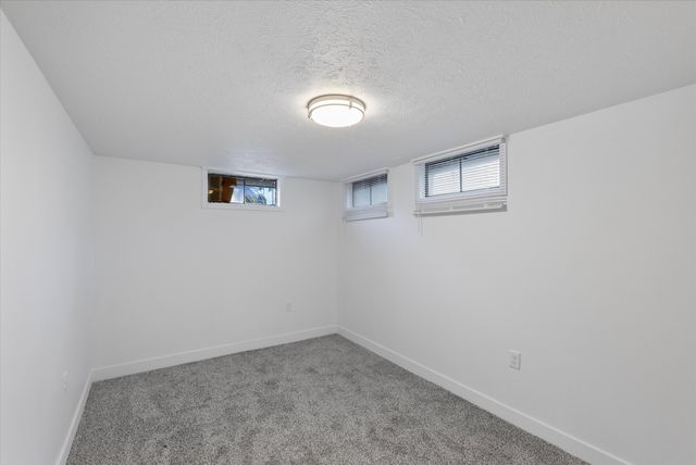 308 ARNOLD Avenue, Council Bluffs, IA 51503