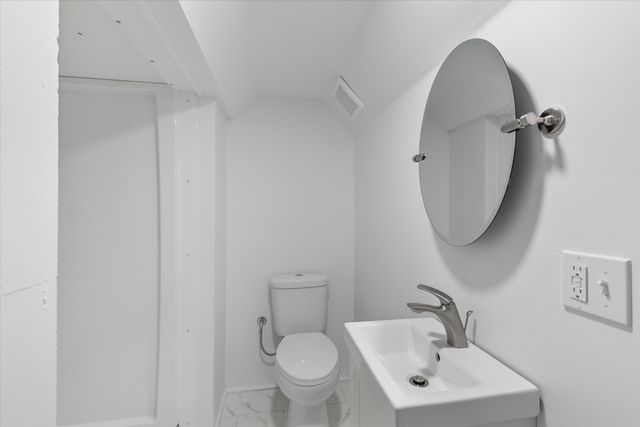 308 ARNOLD Avenue, Council Bluffs, IA 51503