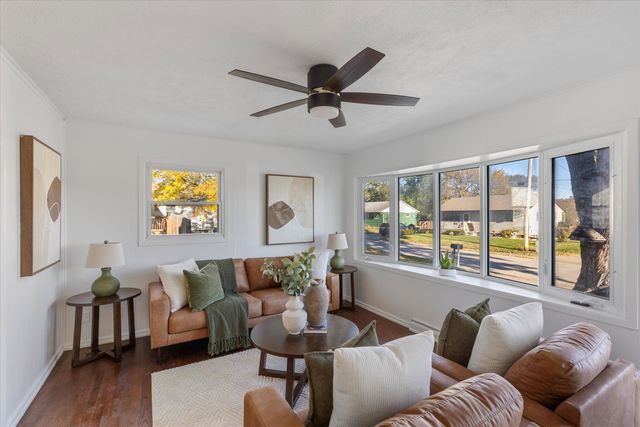 308 ARNOLD Avenue, Council Bluffs, IA 51503