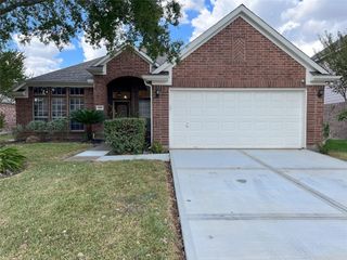 4823 Lochman Lane, Pearland, TX 77584