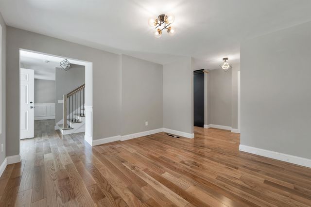63 Mount Delight Road, Deerfield, NH 03037
