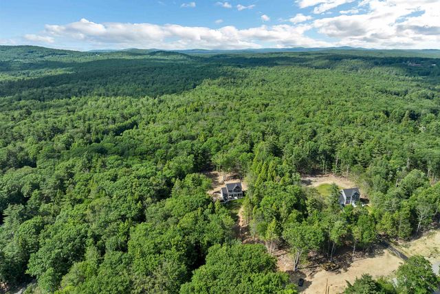 63 Mount Delight Road, Deerfield, NH 03037