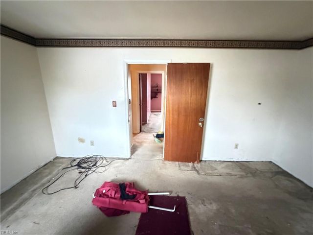 859 Cheyenne DR, Newport News, VA 23608