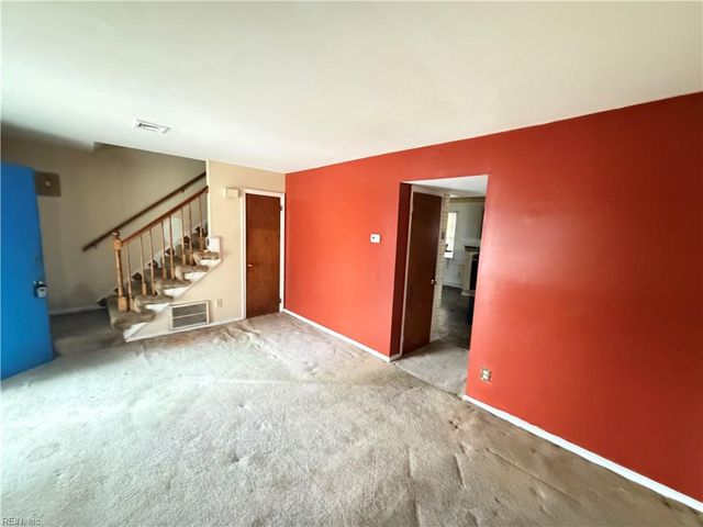 859 Cheyenne DR, Newport News, VA 23608