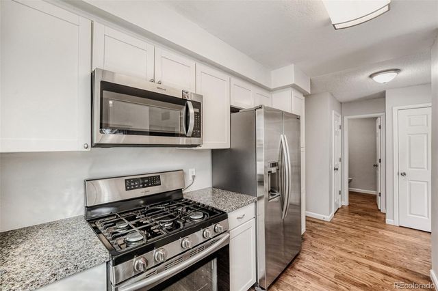 919 S Granby Way, Aurora, CO 80012