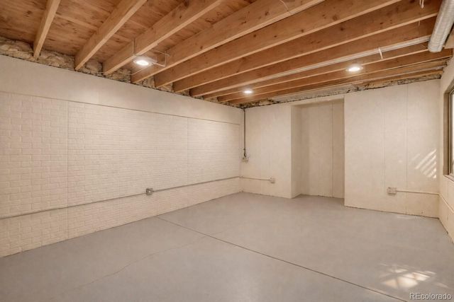 919 S Granby Way, Aurora, CO 80012