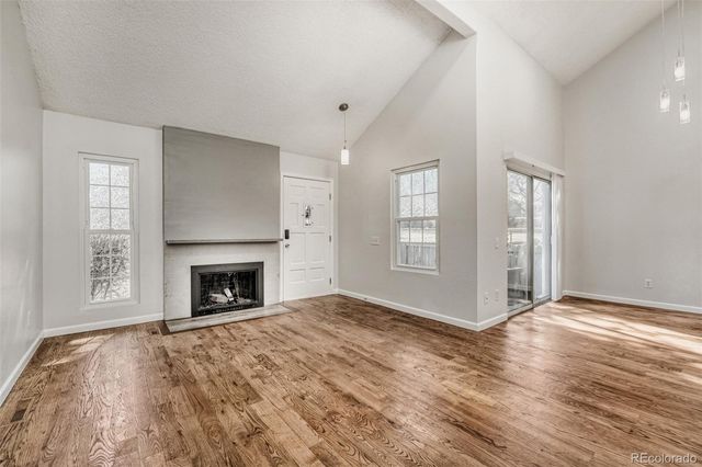 919 S Granby Way, Aurora, CO 80012