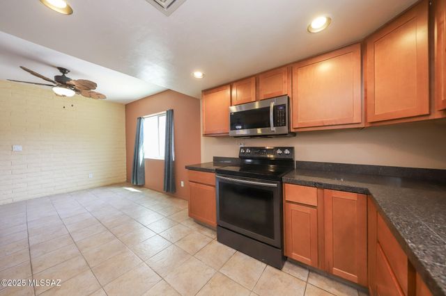 1641 S San Carla, Green Valley, AZ 85614