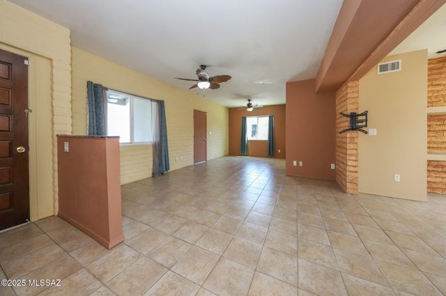 1641 S San Carla, Green Valley, AZ 85614