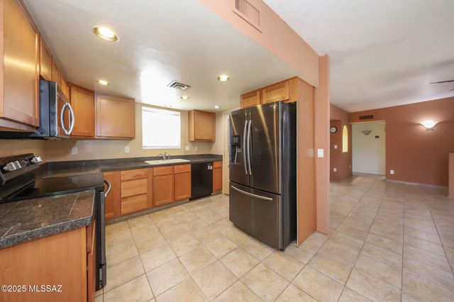 1641 S San Carla, Green Valley, AZ 85614