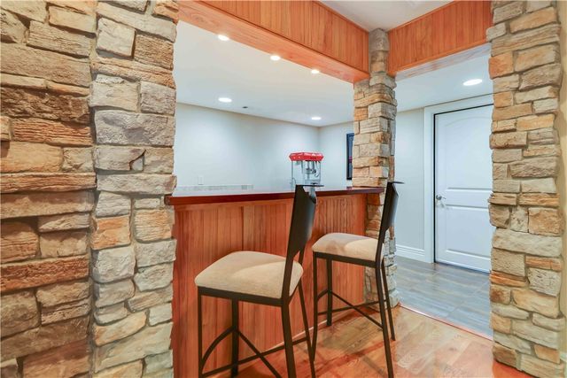 562 Winding Spring Drive, Fayetteville, AR 72703