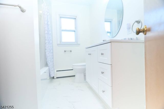 1004 Park Ln, Plainfield City, NJ 07062