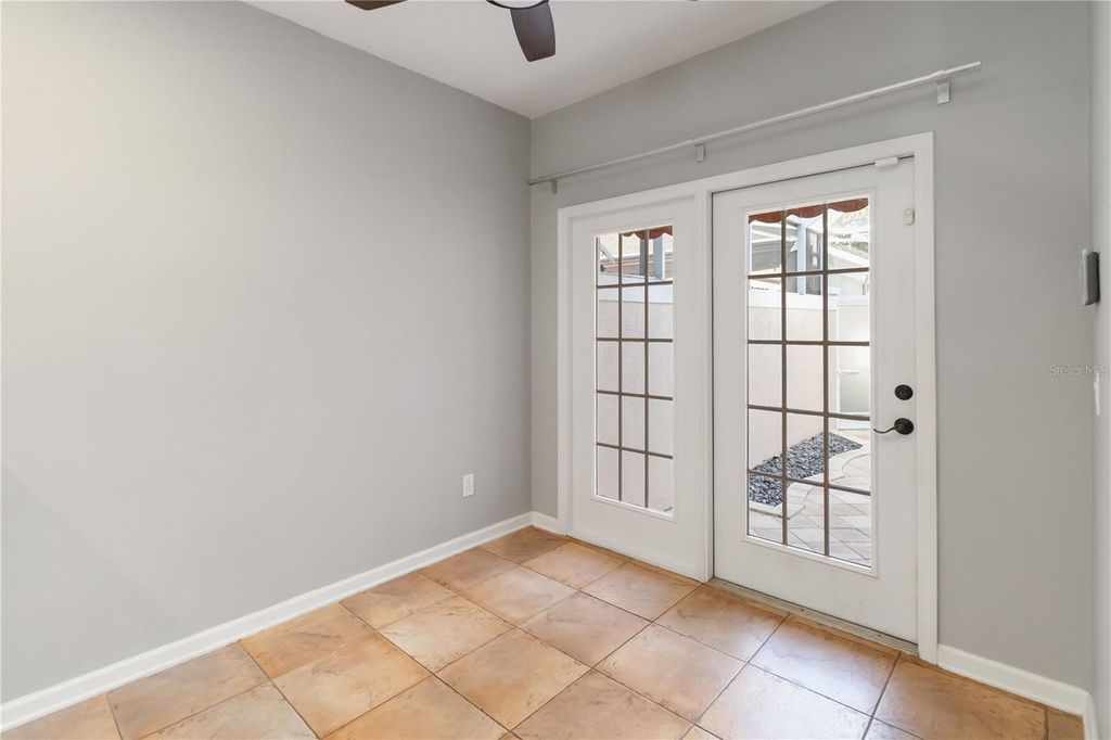 Image 10 of property listing at 8719 SILK BAY PLACE, Orlando, FL 32827