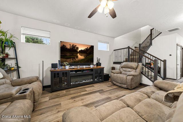 2489 Side Saddle Ln, Post Falls, ID 83854