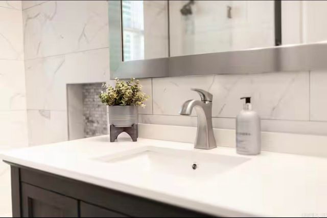 39 Plantation Drive, Little Rock, AR 72206