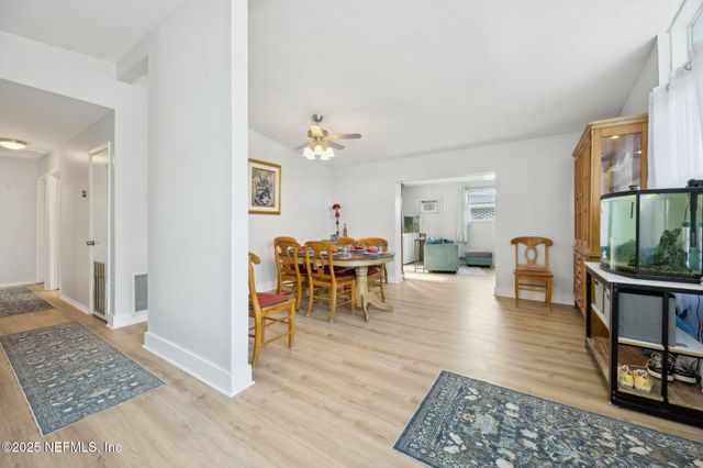 7428 SANDHURST Road S, Jacksonville, FL 32277