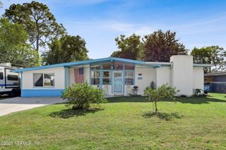 7428 SANDHURST Road S, Jacksonville, FL 32277