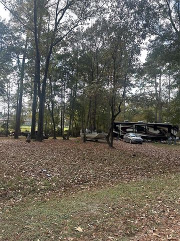 376 Nueces Drive, Trinity, TX 75862