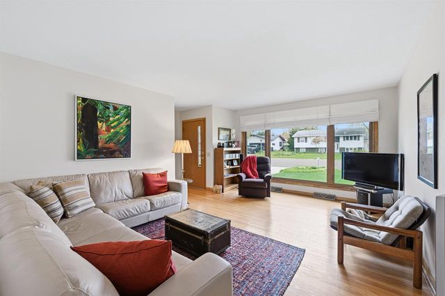416 S Woodland Drive, Whitewater, WI 53190