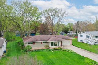 416 S Woodland Drive, Whitewater, WI 53190