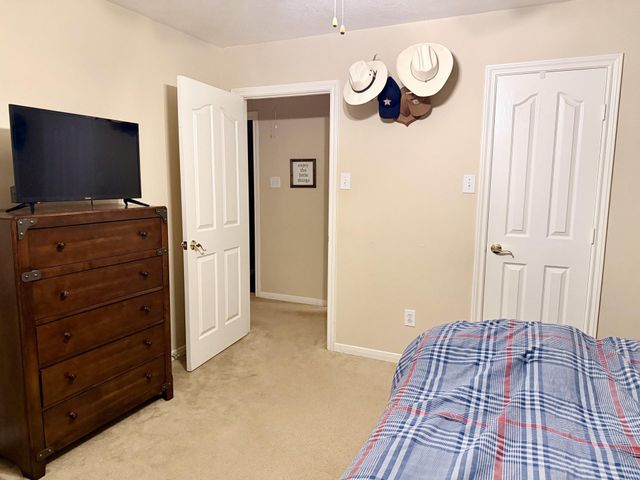 3530 Dry Creek Drive, Pasadena, TX 77505