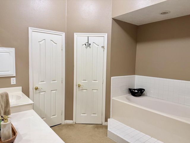3530 Dry Creek Drive, Pasadena, TX 77505