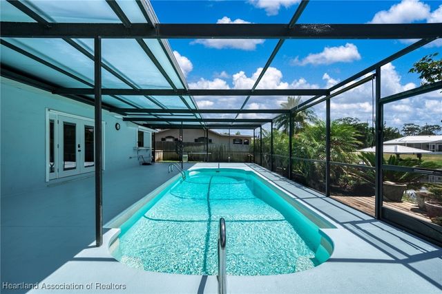 104 Happiness Avenue, Lake Placid, FL 33852